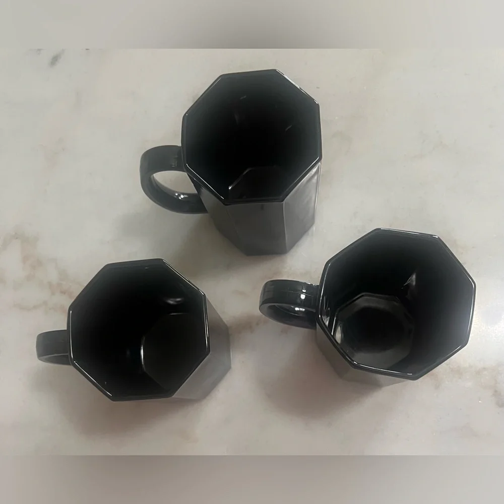 Black Octagonal Mugs Set - Picture 5 of 7
